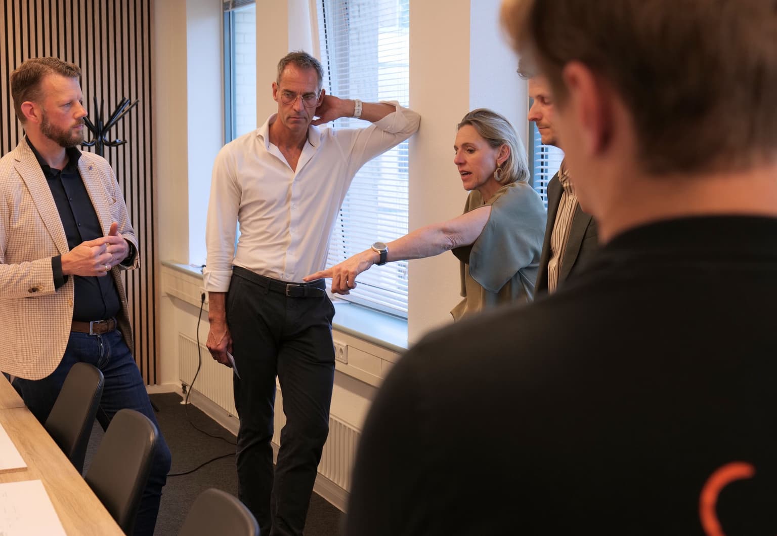Chief Digital Officer Gerbrand van de Beek, CEO Jan Willem van der Windt en zorgminister Mirjam Sterk